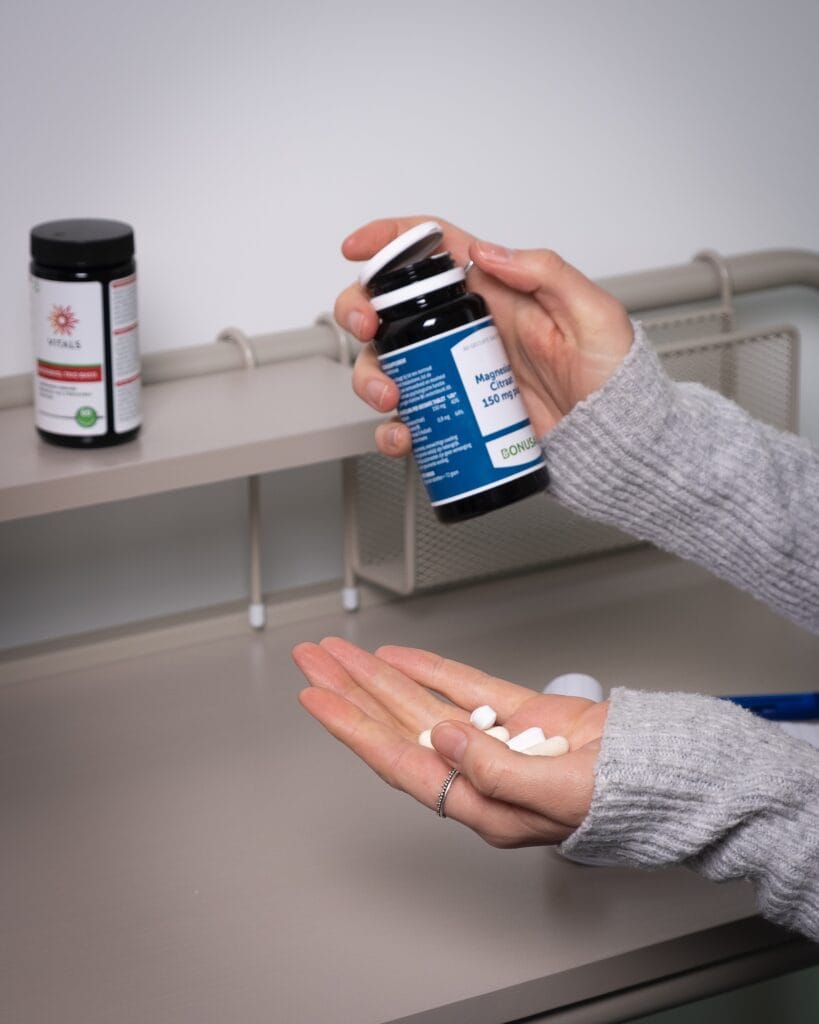 studio physis supplementen bonusan vitals laboratoriumonderzoek bloed afnemen ontlasting urine dna speeksel hormonen